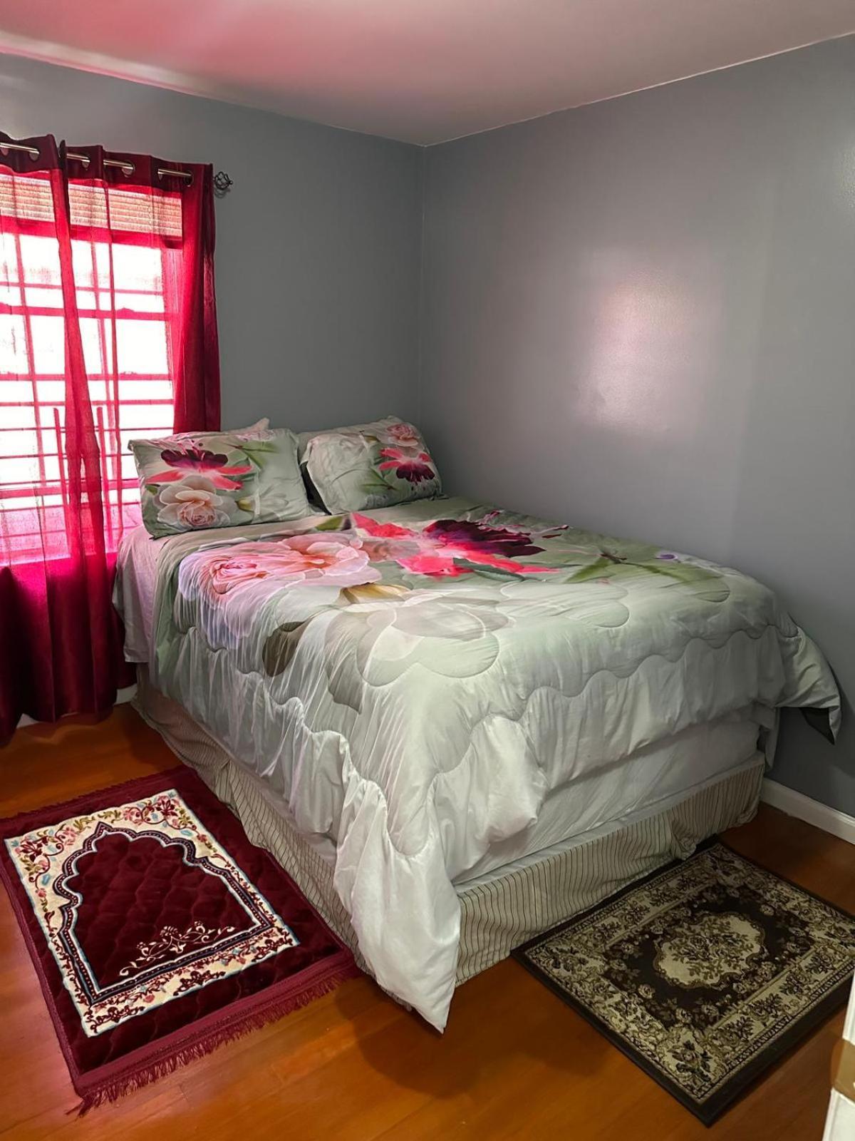 Divine Villa Guest House 65 Sherman 6Mins To Airport And 4Mins To Penn Station Newark Ngoại thất bức ảnh